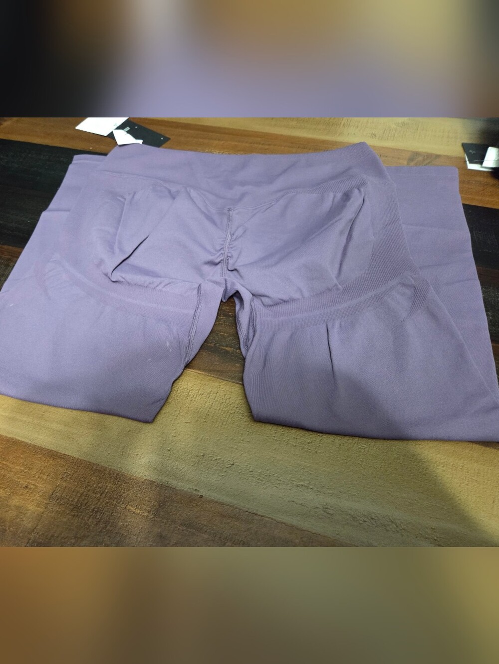 Seamless Scrunch Highwaisted Legging - Picture 5 of 7